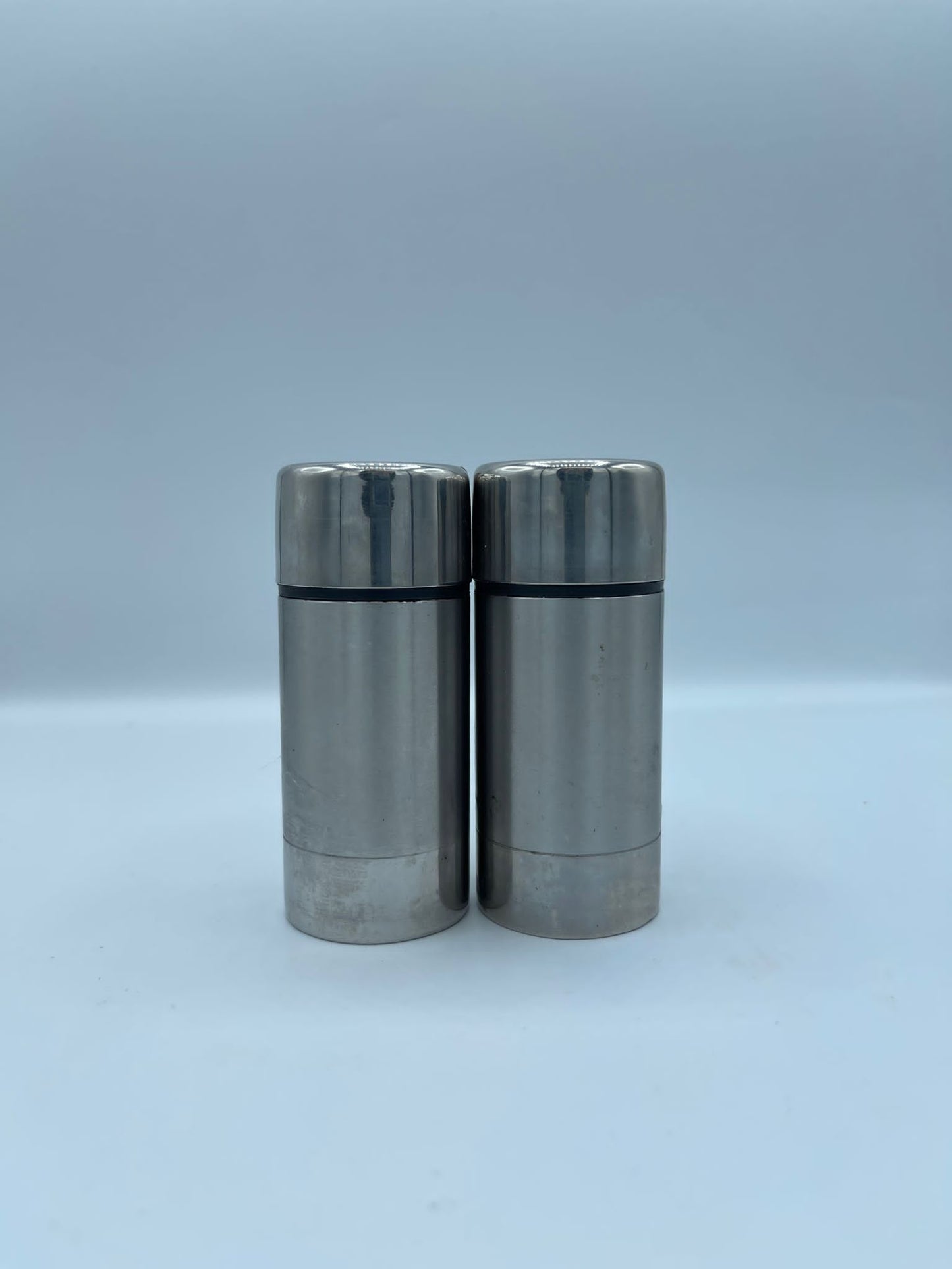 Larry Salt & Pepper